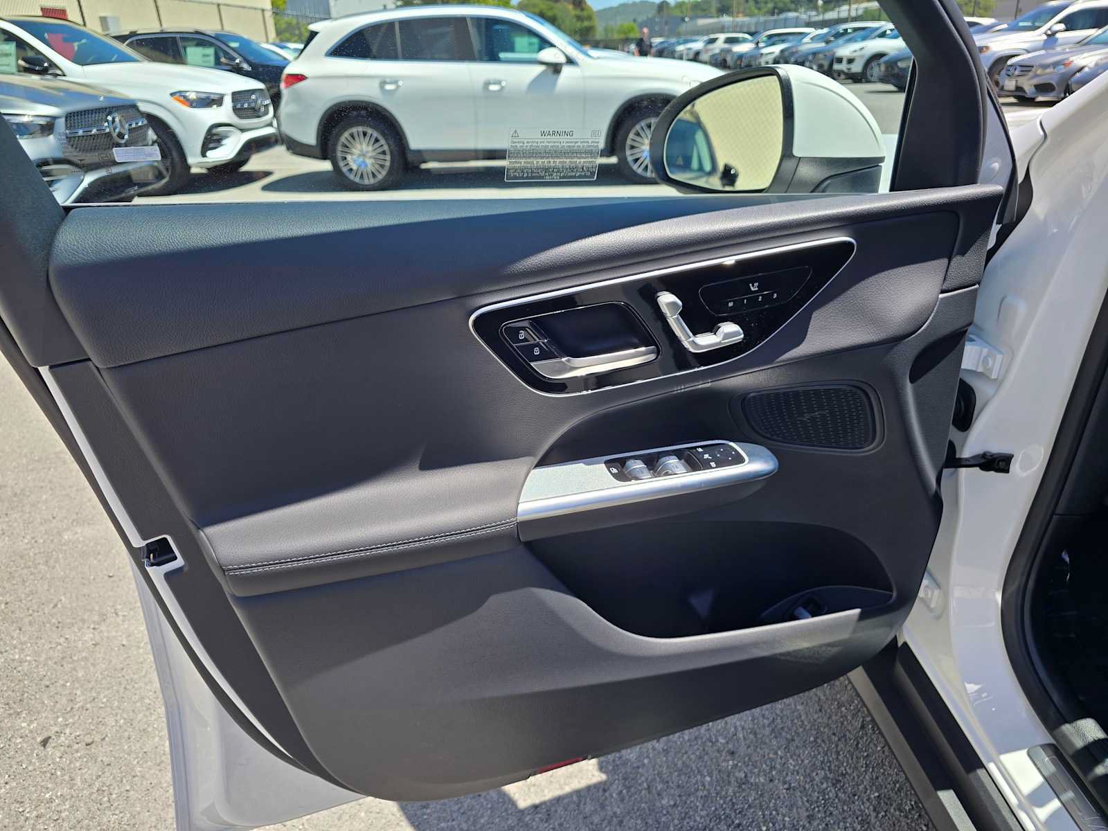 Used 2026 Mercedes-Benz GLC 300 4MATIC image 18
