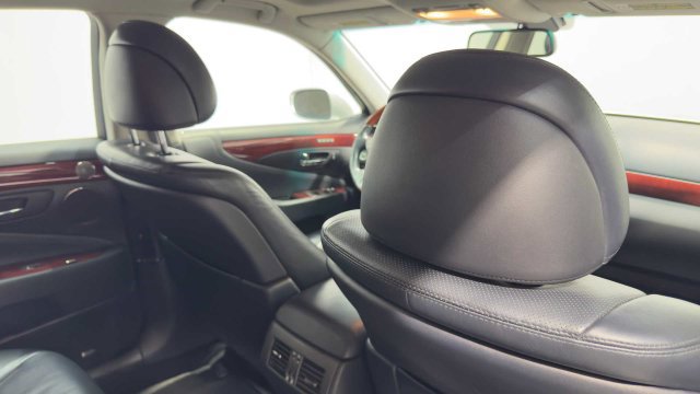 Used 2007 Lexus LS 460 RWD image 15