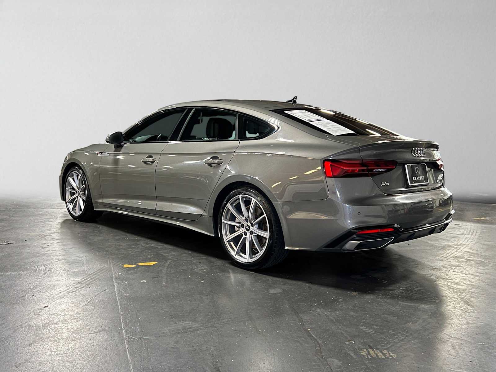 Used 2025 Audi A5 2.0T Premium Plus AWD/4WD image 5