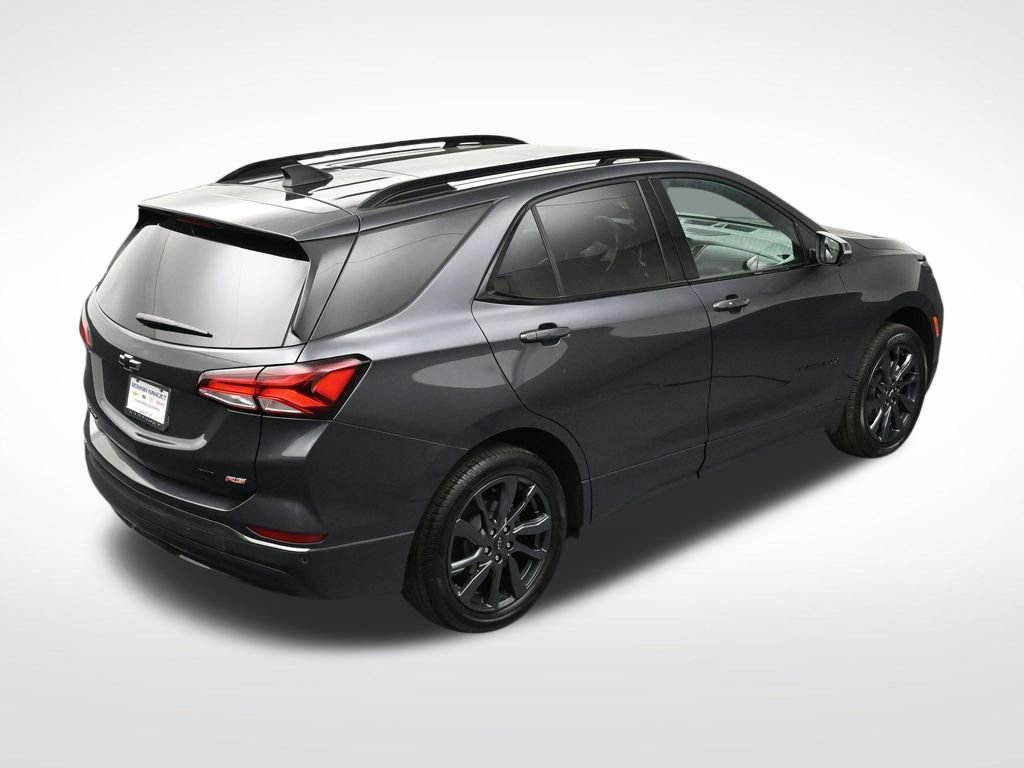 Used 2023 Chevrolet Equinox RS w/ RS Leather Package image 21