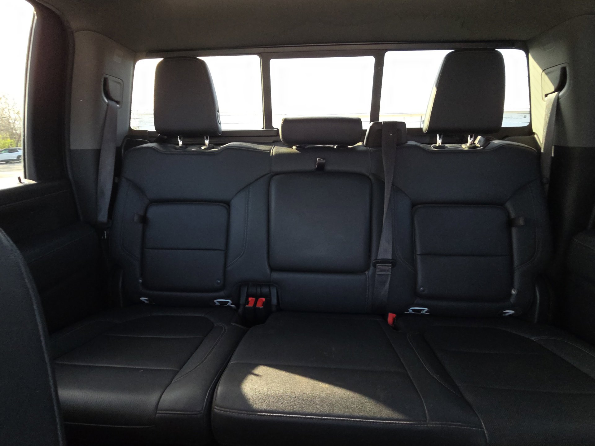 Used 2021 GMC Sierra 2500 SLT w/ SLT Premium Package image 27