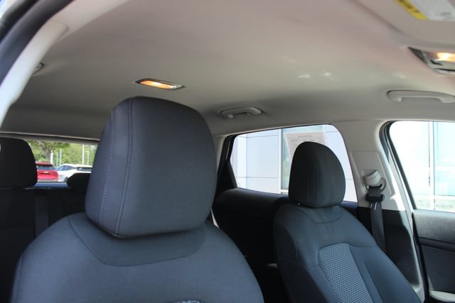 Used 2024 Kia Sportage LX AWD/4WD image 32
