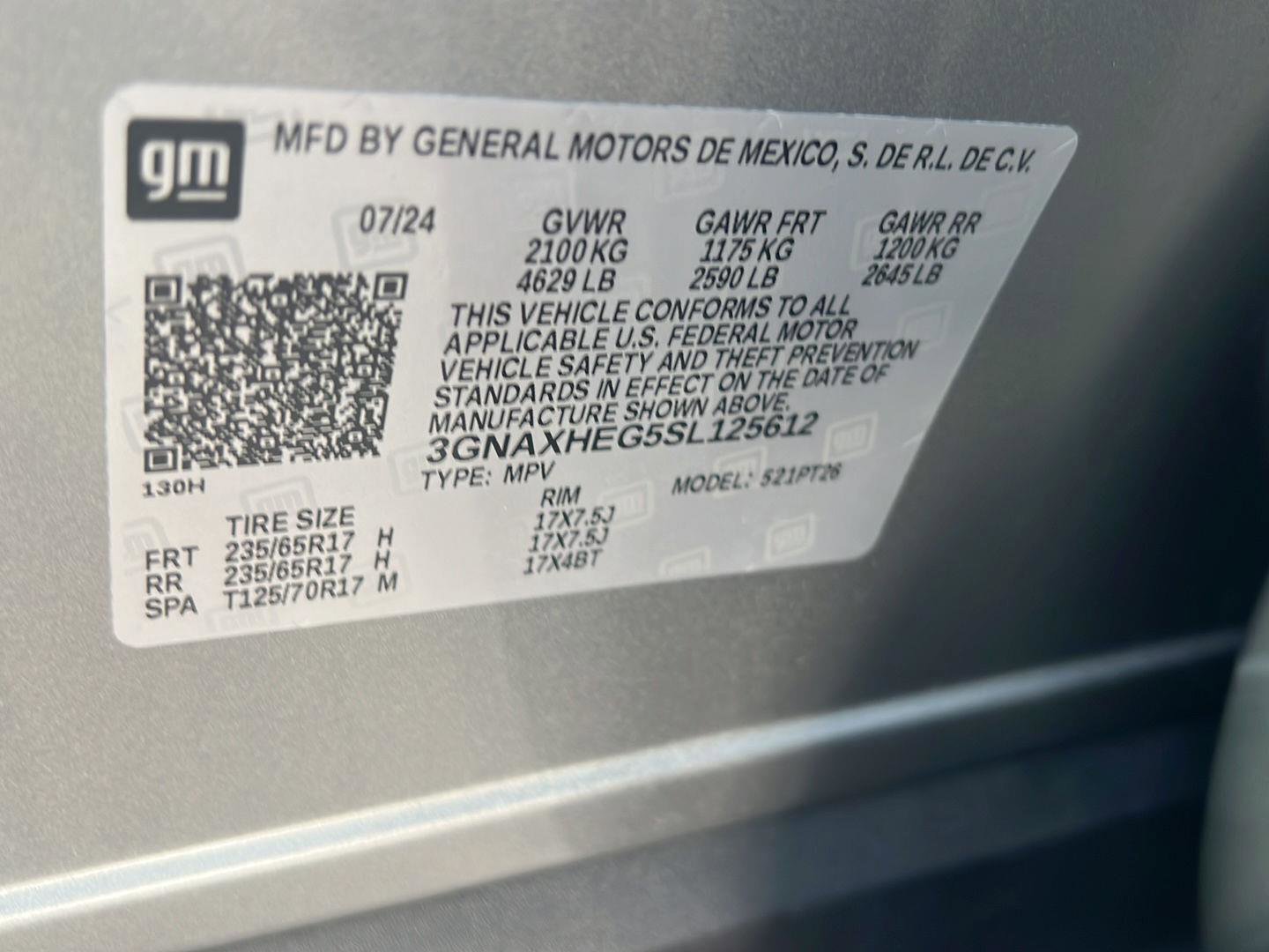 Used 2025 Chevrolet Equinox LT w/ Convenience Package II image 41