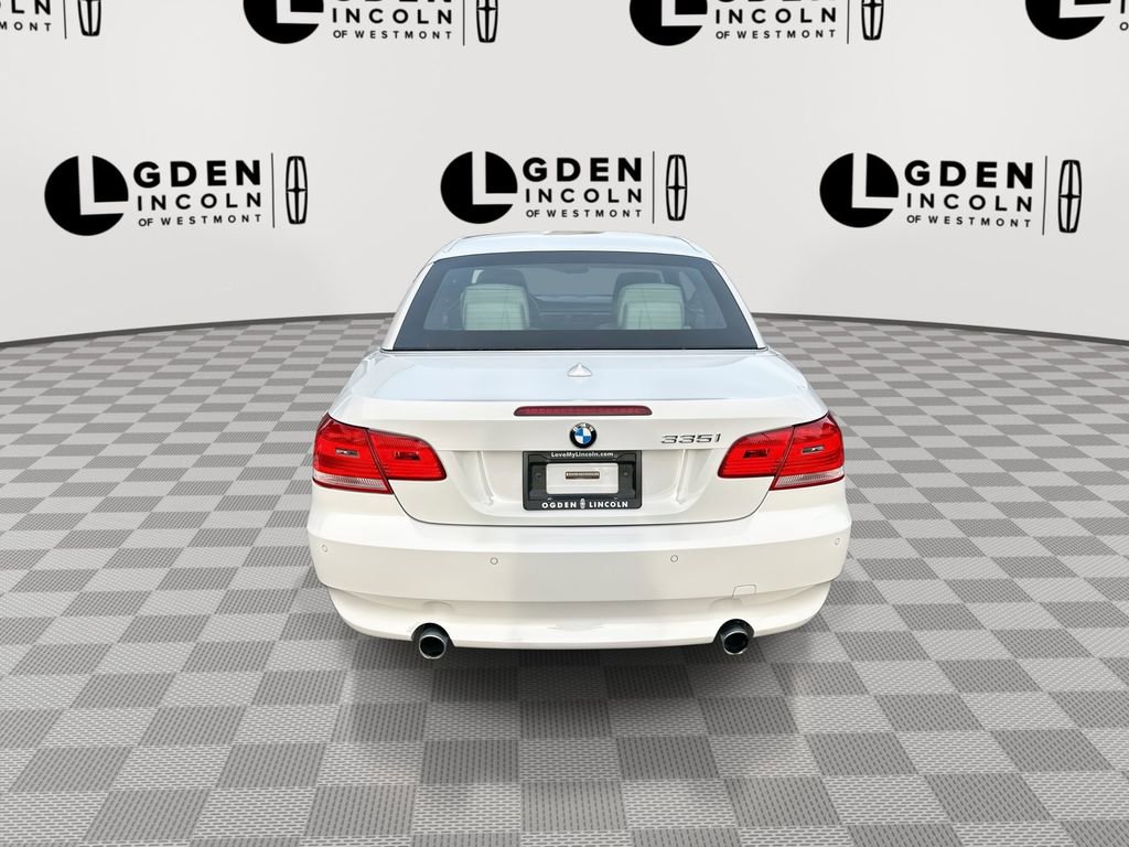Used 2009 BMW 335i Convertible image 7