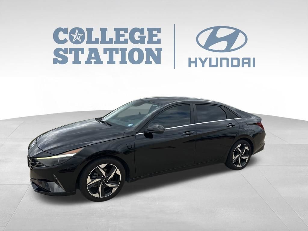 Used 2022 Hyundai Elantra Limited w/ Cargo Package image 8