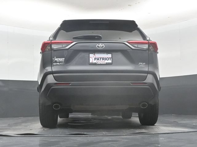 Used 2025 Toyota RAV4 XLE AWD/4WD image 48