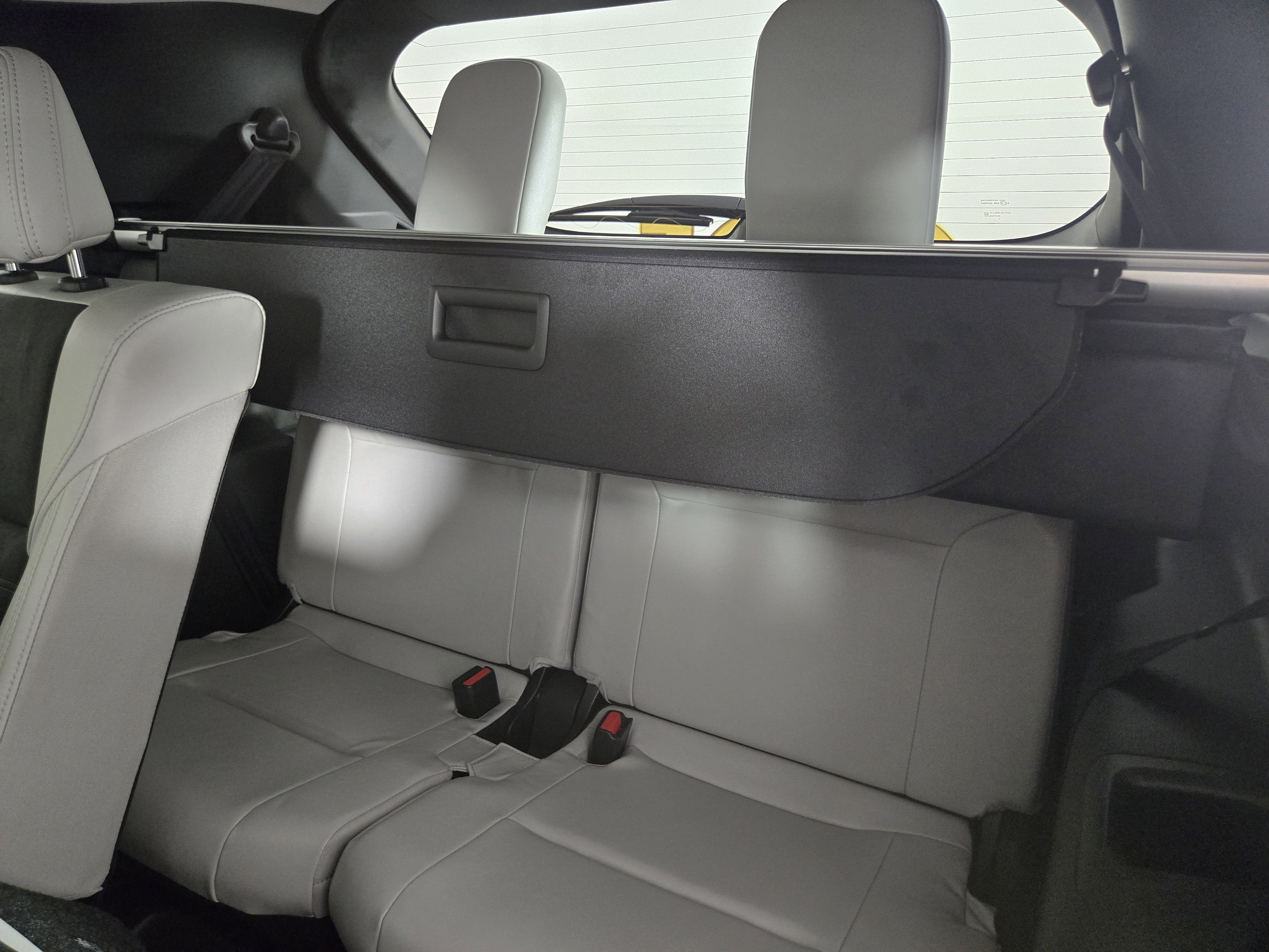 New 2025 Mitsubishi Outlander SE image 12