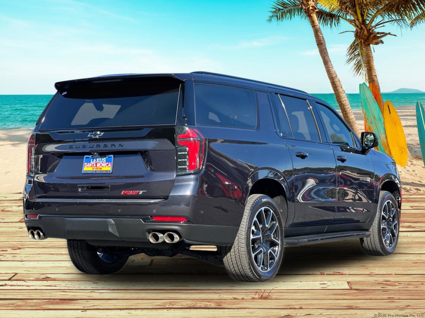 Used 2025 Chevrolet Suburban RST image 5