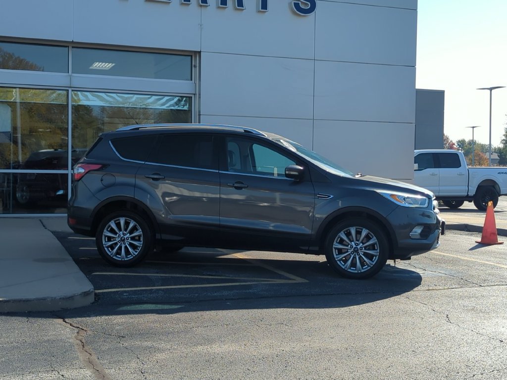 Used 2017 Ford Escape Titanium AWD/4WD image 2