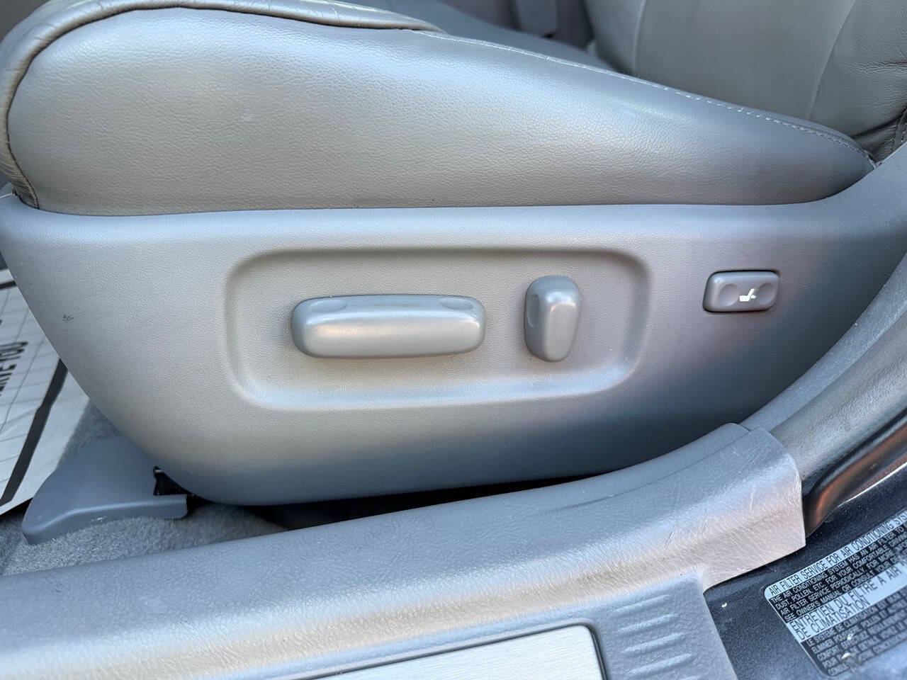 Used 2008 Toyota Avalon Touring FWD image 13
