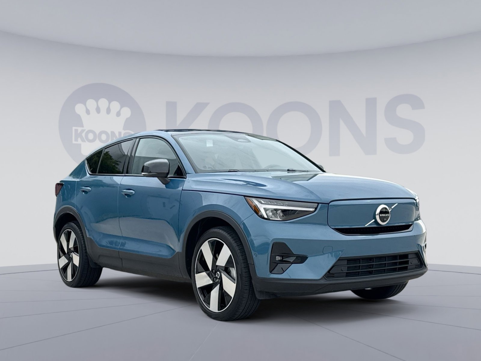 Certified 2023 Volvo C40 P8 Recharge Plus AWD/4WD image 10