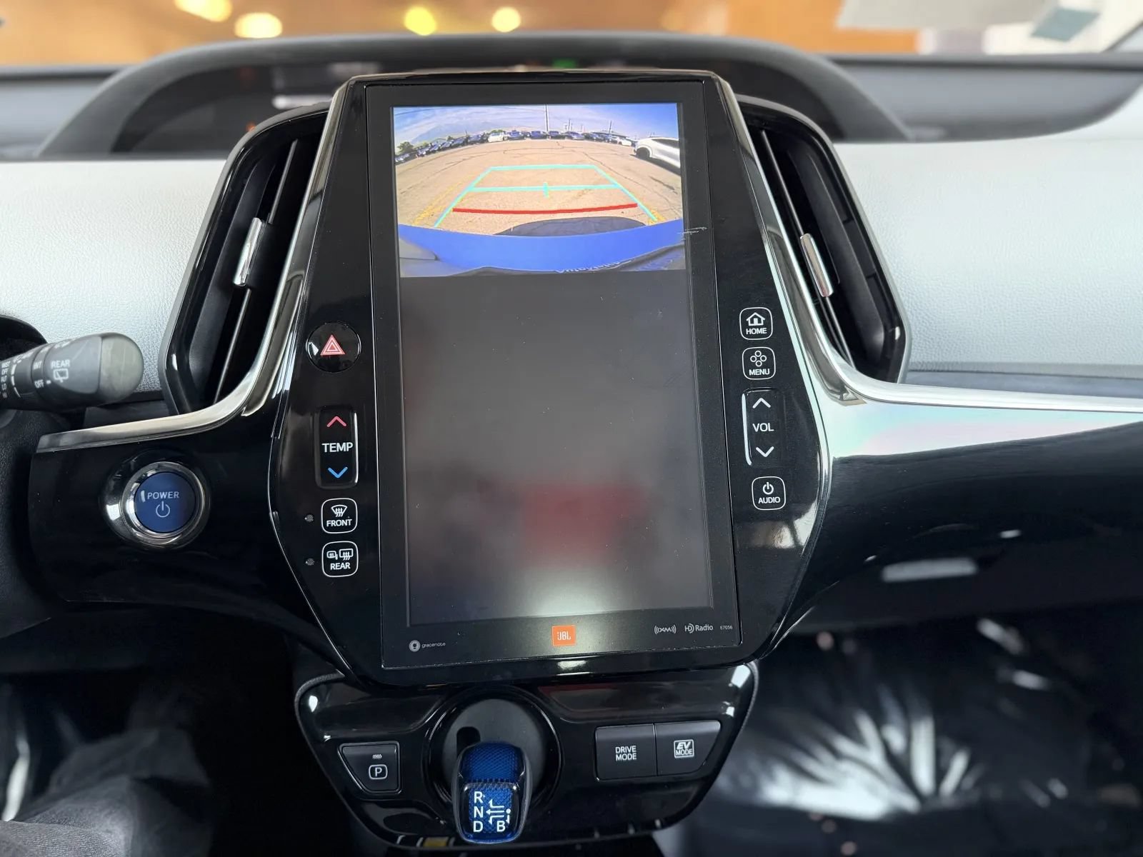 Used 2019 Toyota Prius Limited w/ Carpet Mat Package FWD image 31