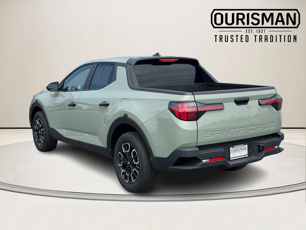 Used 2024 Hyundai Santa Cruz SE AWD/4WD image 6