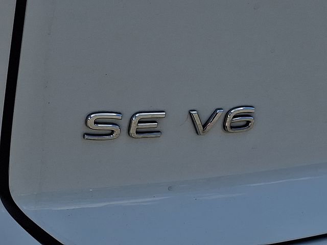 Used 2022 Volkswagen Atlas Cross Sport SE image 34