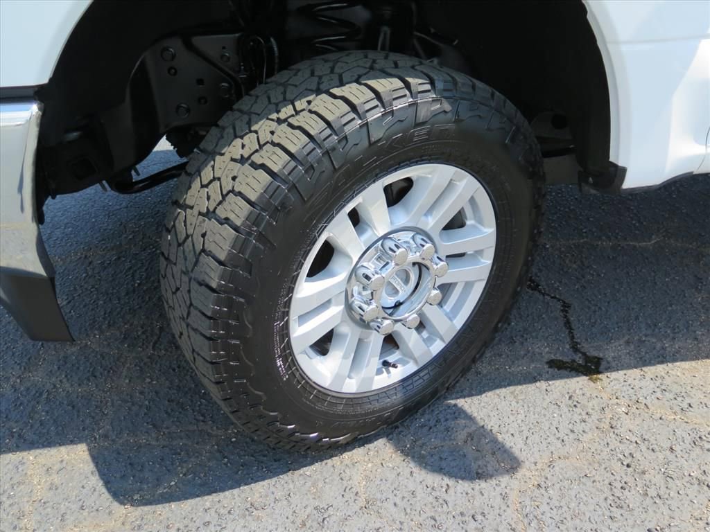 Used 2017 Ford F250 XLT AWD/4WD image 18