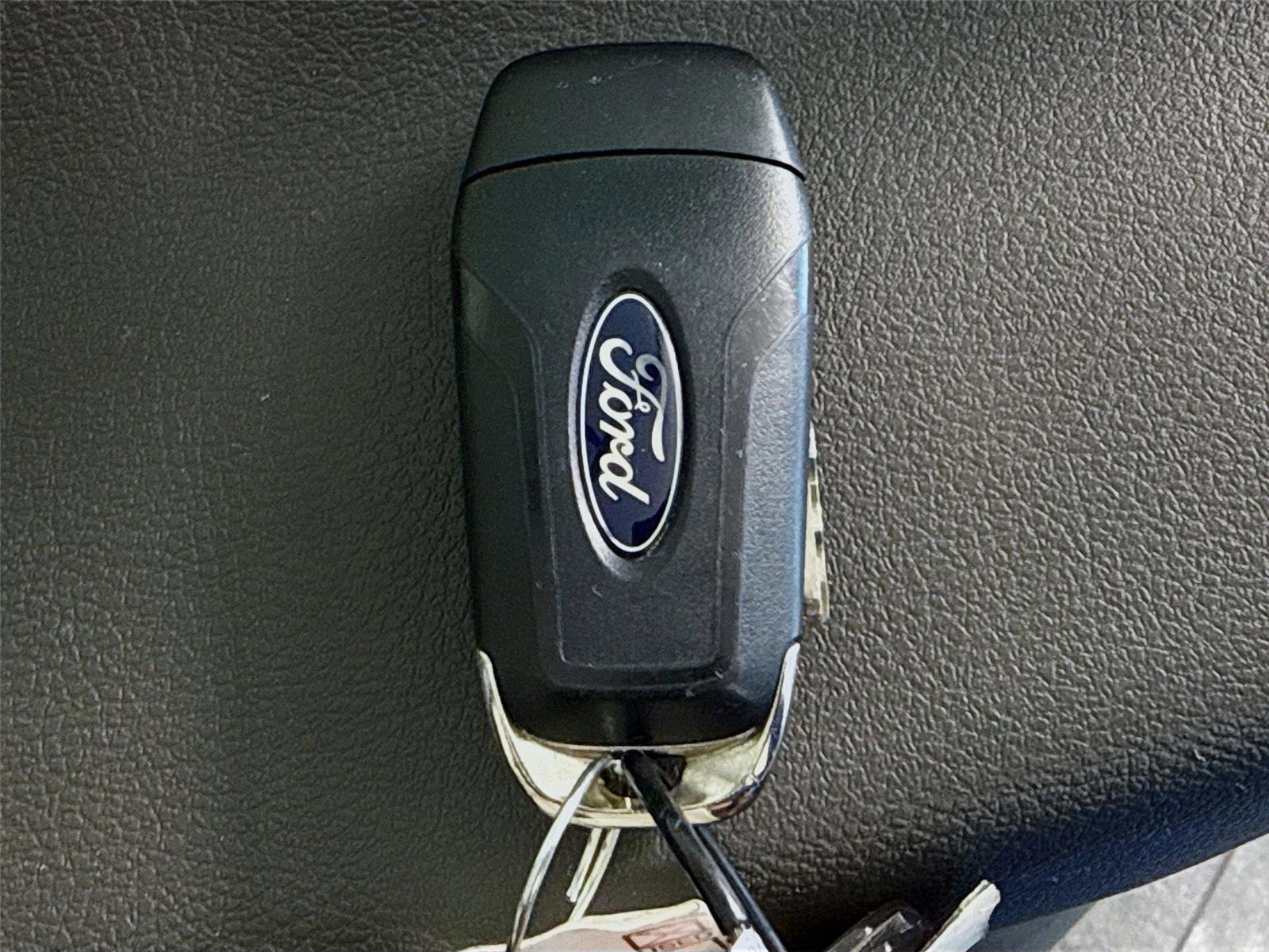 Used 2024 Ford Transit 350 XLT image 23