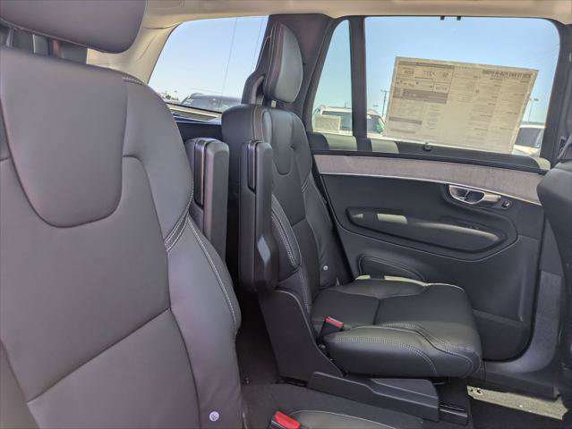 New 2026 Volvo XC90 T8 Ultra w/ Protection Package AWD/4WD image 13