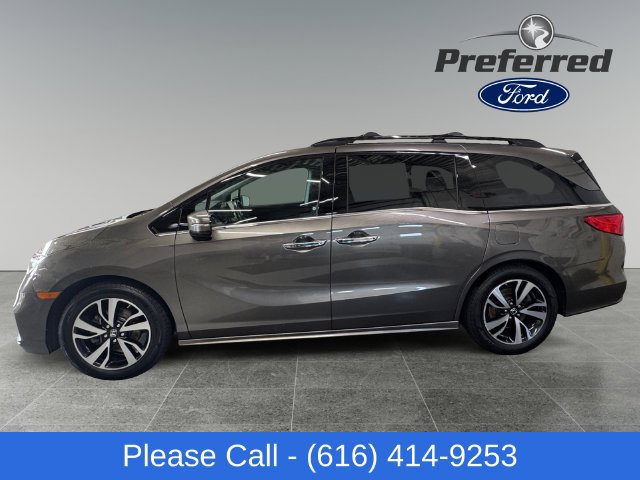 Used 2018 Honda Odyssey Elite image 9