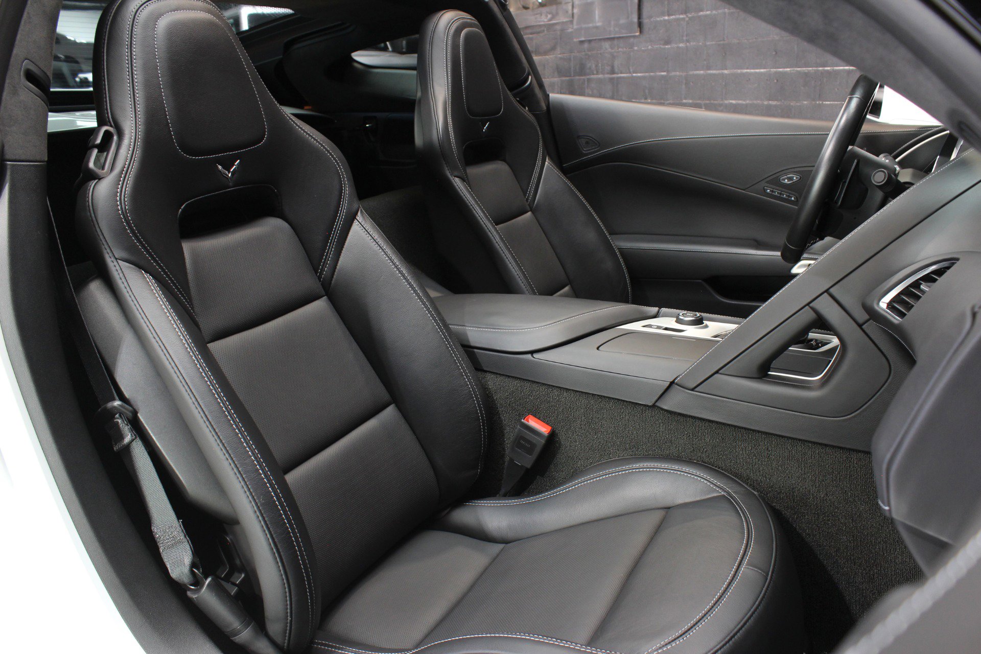 Used 2019 Chevrolet Corvette Stingray Coupe image 47