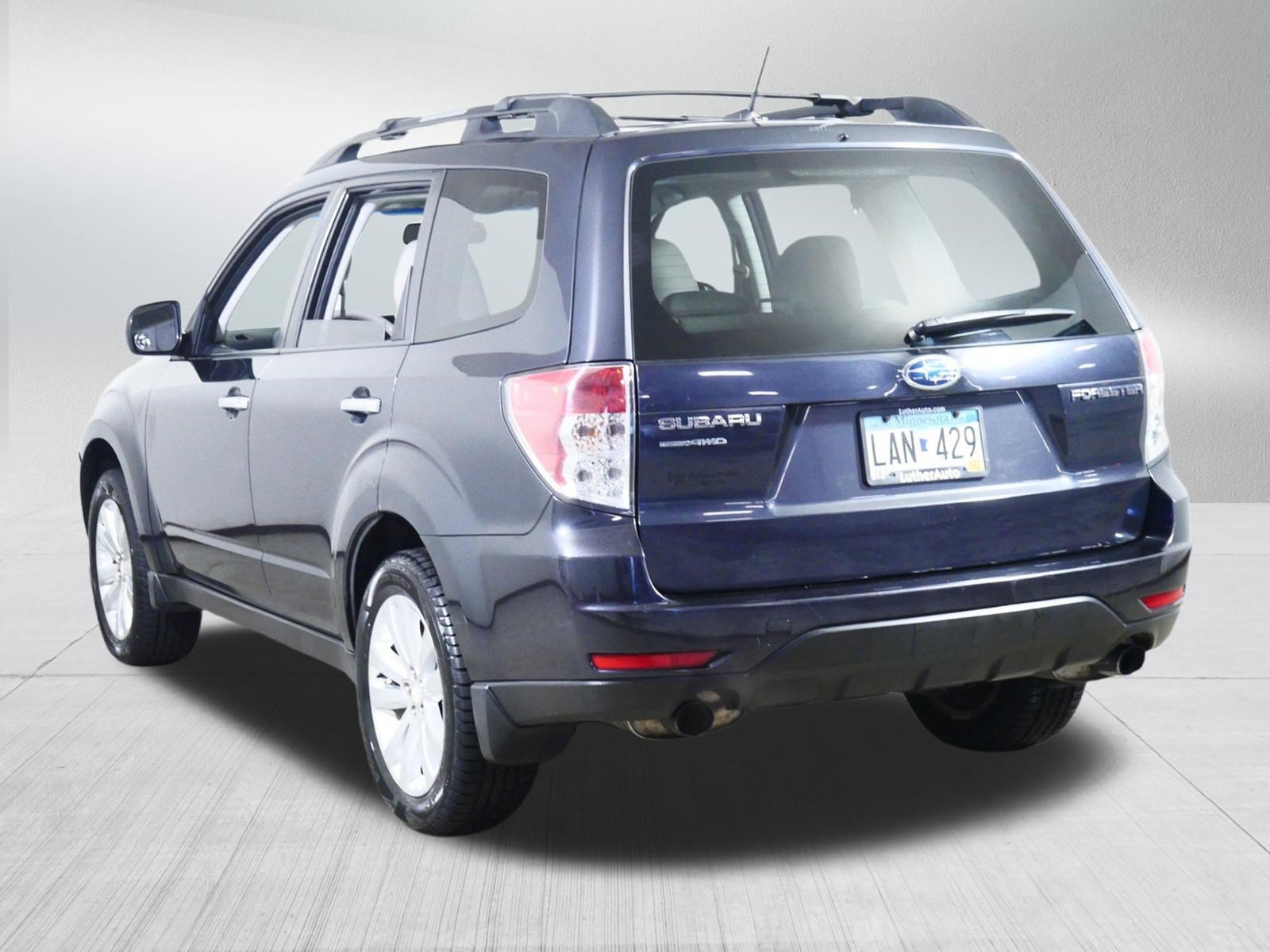 Used 2012 Subaru Forester 2.5X Limited AWD/4WD image 5