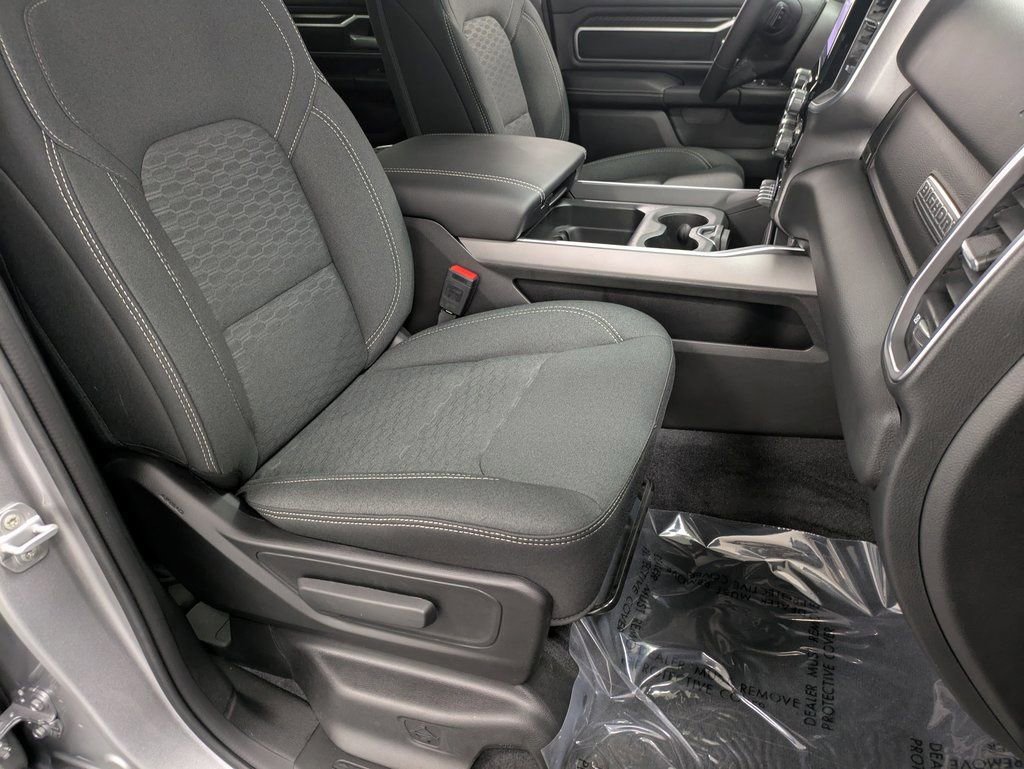 Used 2025 RAM 1500 Big Horn image 31