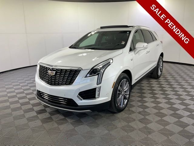 Used 2025 Cadillac XT5 Premium Luxury w/ Technology Package AWD/4WD image 1