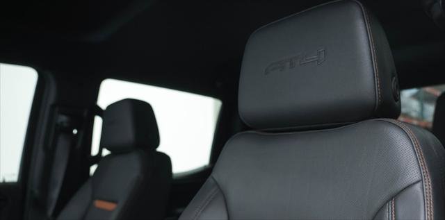 Used 2025 GMC Sierra 1500 AT4 image 26