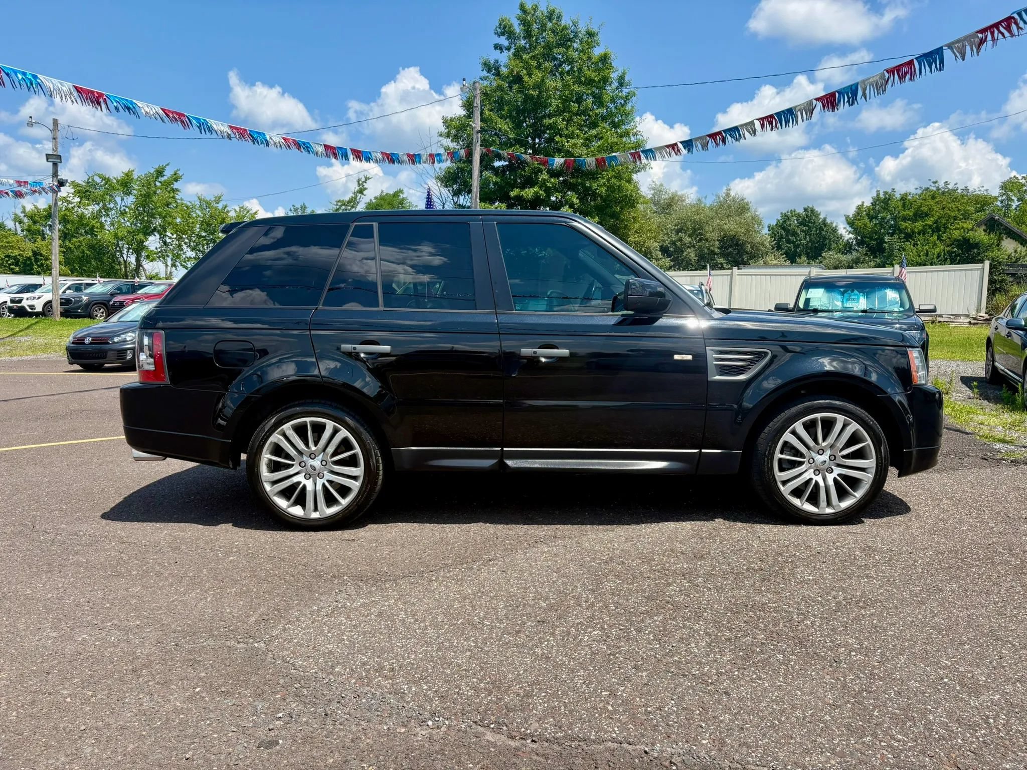Used 2011 Land Rover Range Rover Sport HSE LUX AWD/4WD image 6