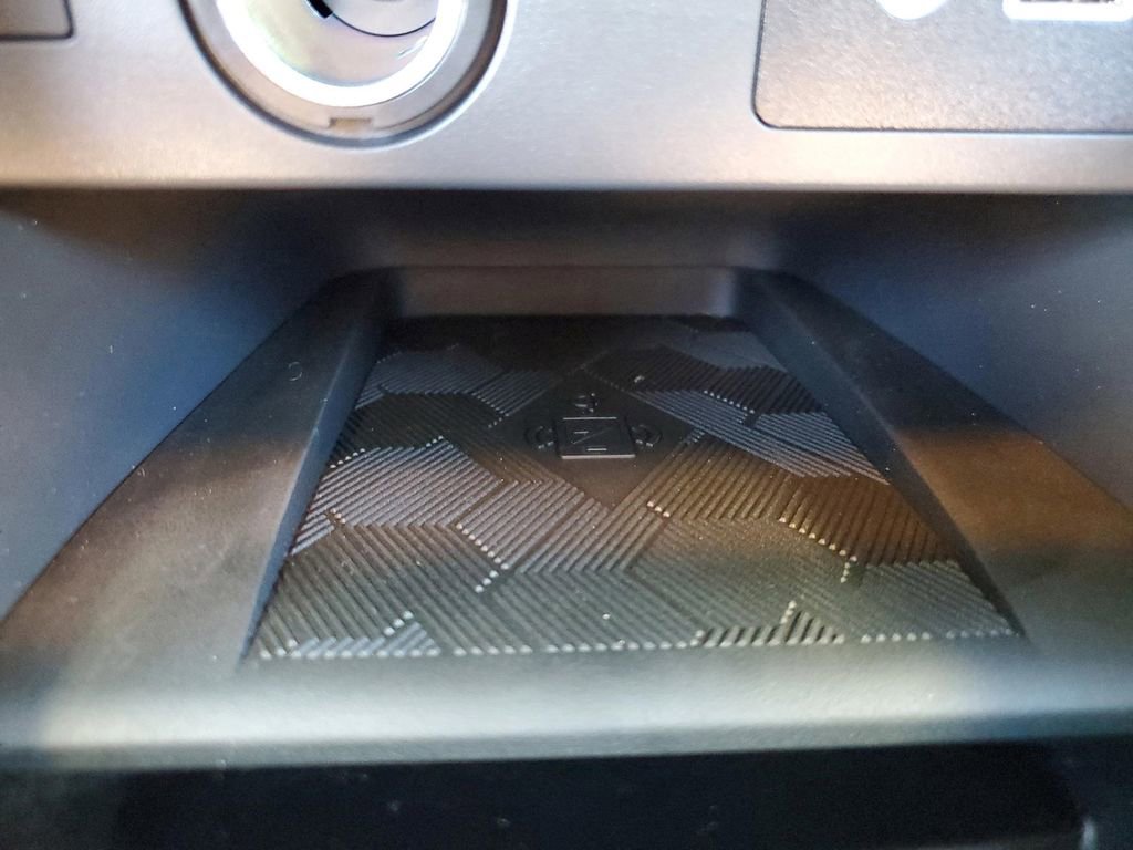 New 2025 Nissan Versa SV w/ Trunk Package image 22