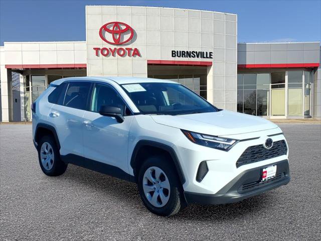 Certified 2025 Toyota RAV4 LE AWD/4WD image 1