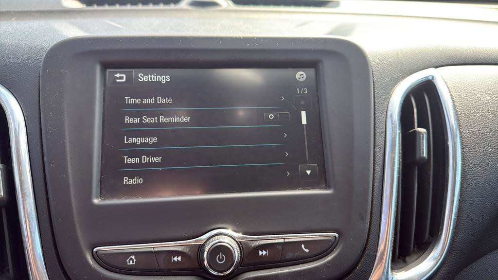Used 2018 Chevrolet Equinox LT AWD/4WD image 25