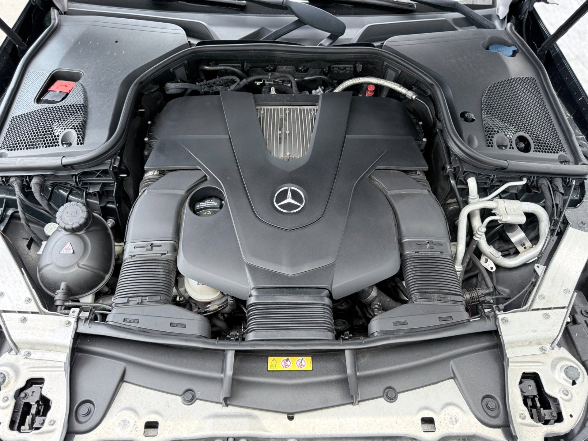Used 2018 Mercedes-Benz E 400 Cabriolet image 55