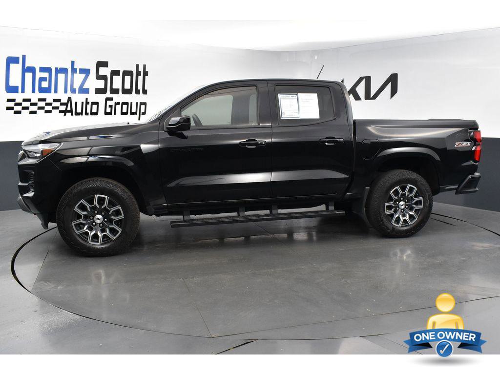 Used 2023 Chevrolet Colorado Z71 w/ Z71 Convenience Package 2 AWD/4WD image 2