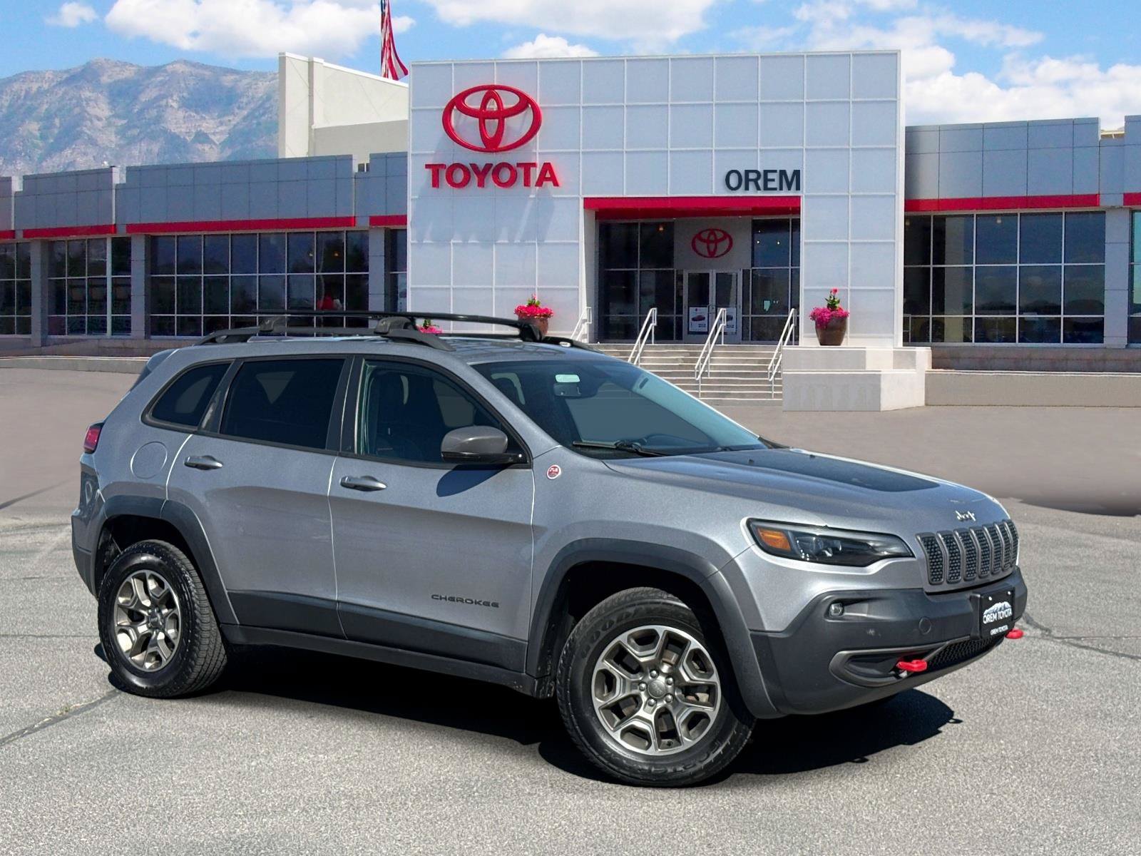 Used 2020 Jeep Cherokee Trailhawk w/ Comfort/Convenience Group