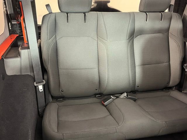 Used 2018 Jeep Wrangler Sport image 25