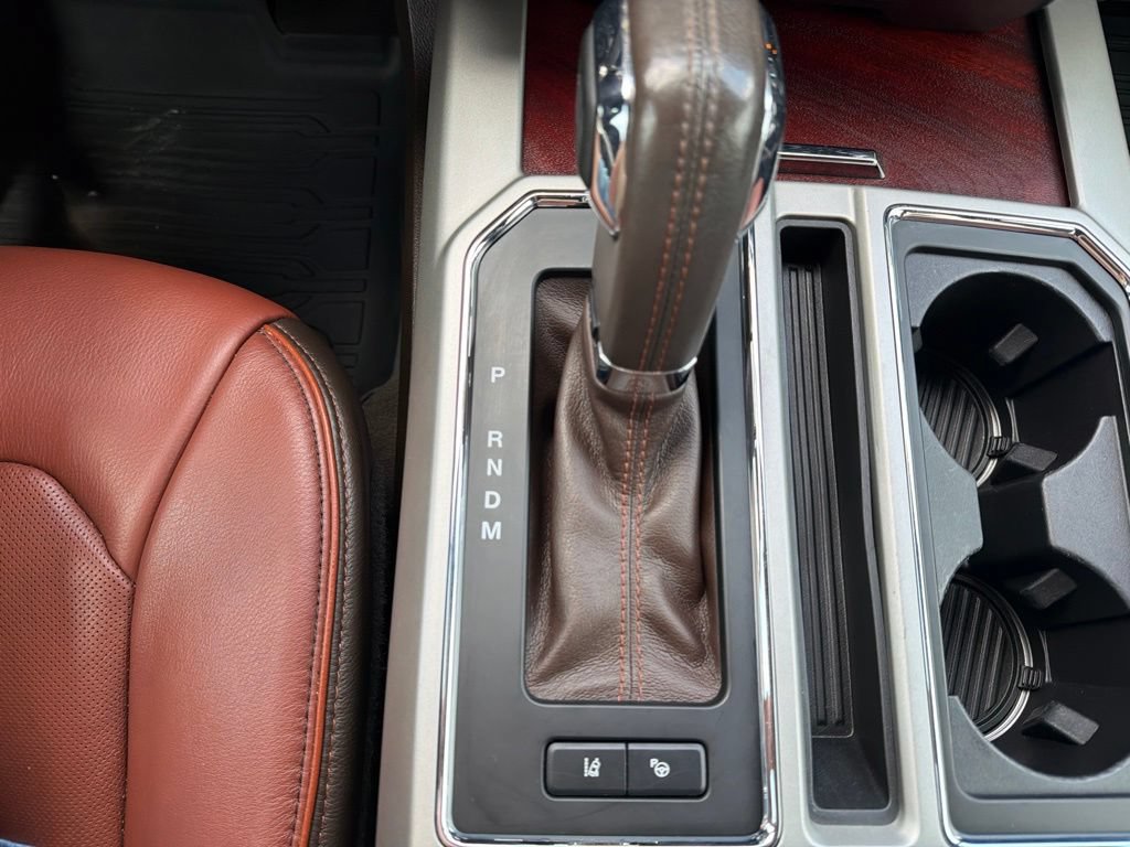 Used 2019 Ford F150 King Ranch w/ Equipment Group 601A Luxury AWD/4WD image 43