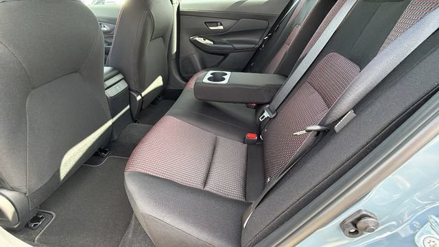 New 2026 Nissan Sentra SR w/ Floor Mat Package FWD image 16