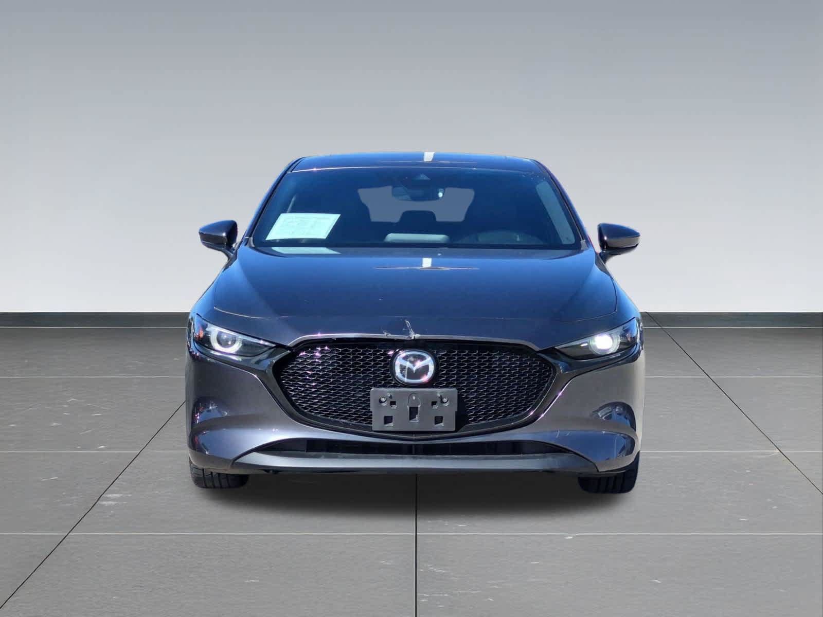 Used 2019 MAZDA MAZDA3 Hatchback w/ Premium Package FWD image 9
