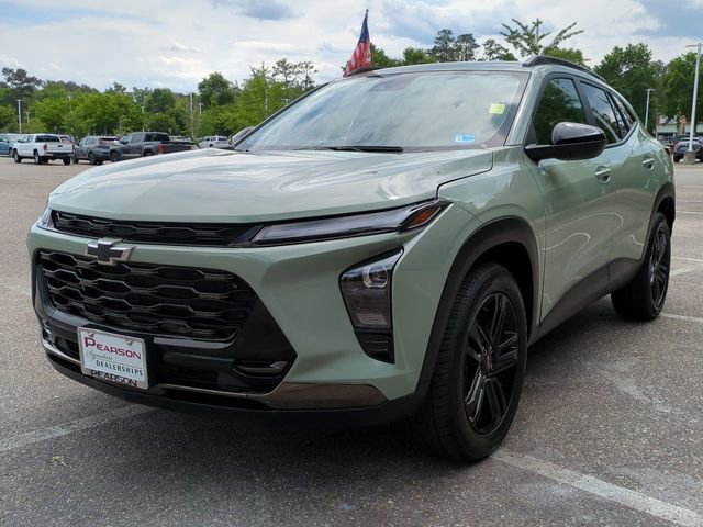 Used 2025 Chevrolet Trax ACTIV w/ Driver Confidence Package image 8