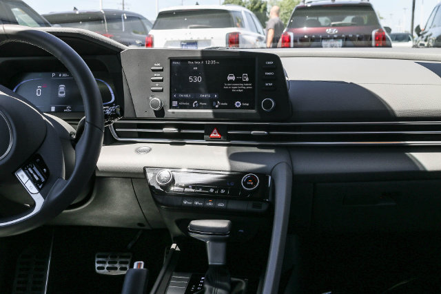 Certified 2026 Hyundai Elantra Sport FWD image 18