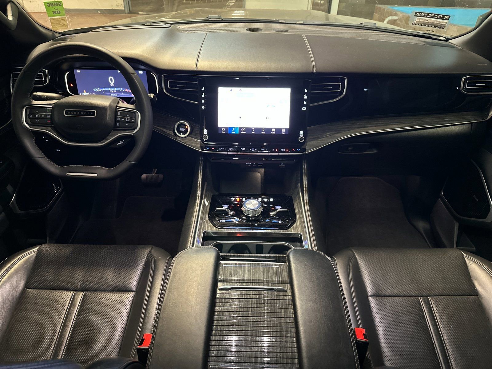 Used 2022 Jeep Wagoneer Series III w/ Premium Group I image 12