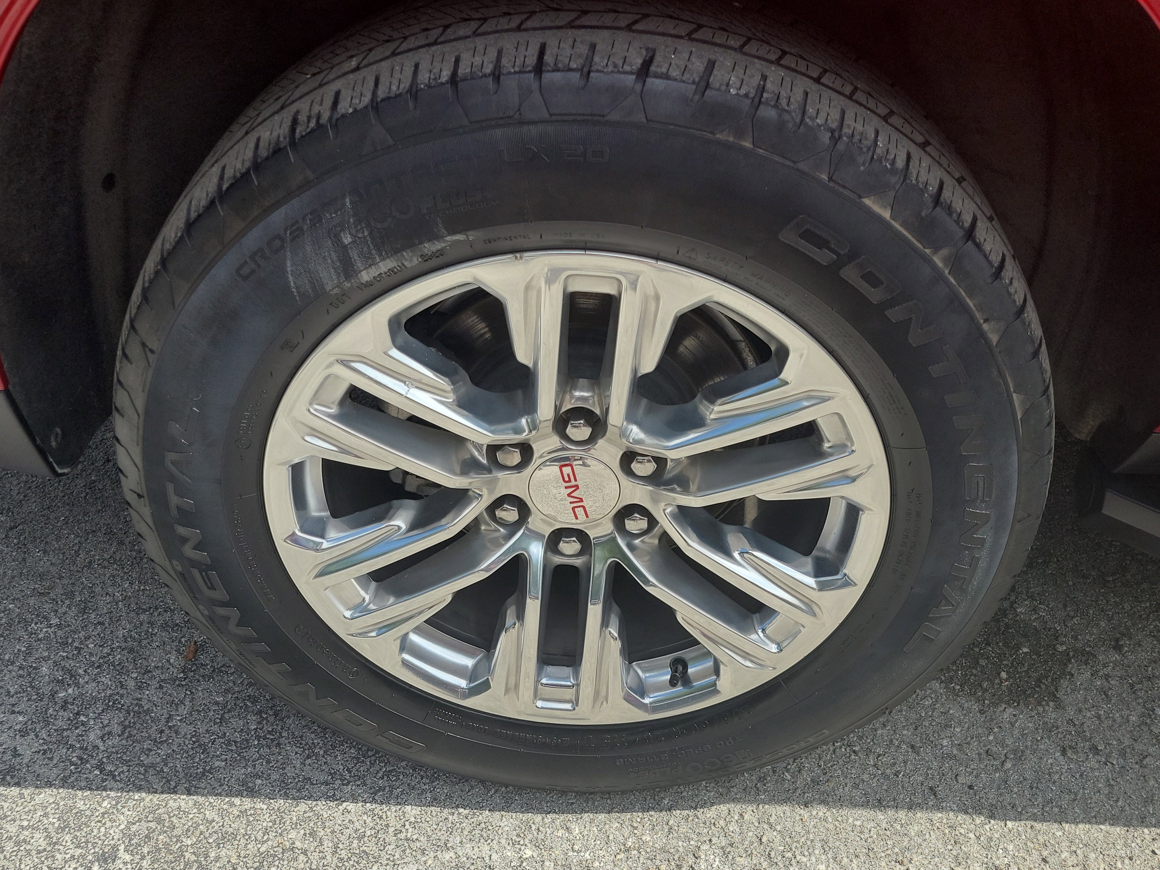 Used 2023 GMC Yukon SLT image 9