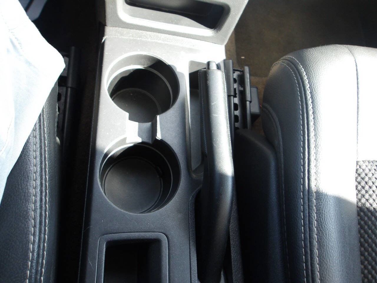 Used 2016 Jeep Compass Latitude image 18