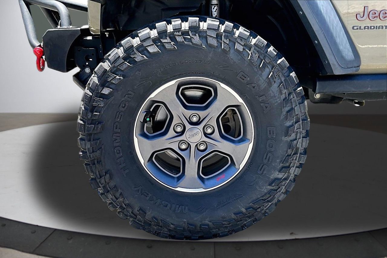 Used 2020 Jeep Gladiator Rubicon AWD/4WD image 32