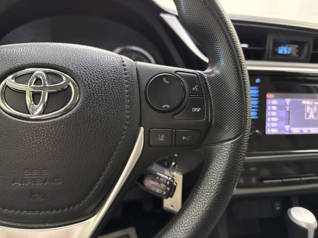 Used 2019 Toyota Corolla LE image 18