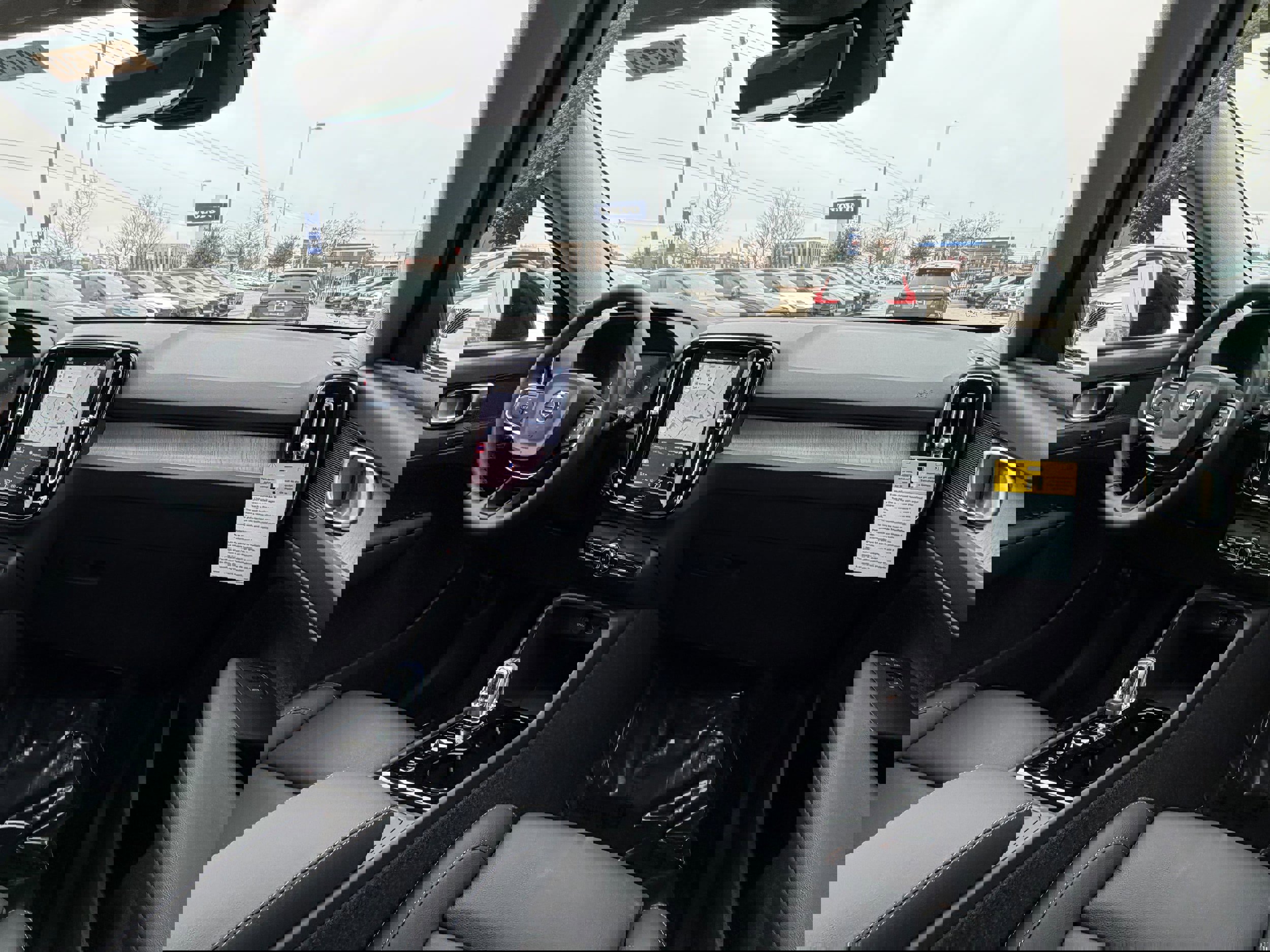 New 2026 Volvo XC40 B4 Plus image 10