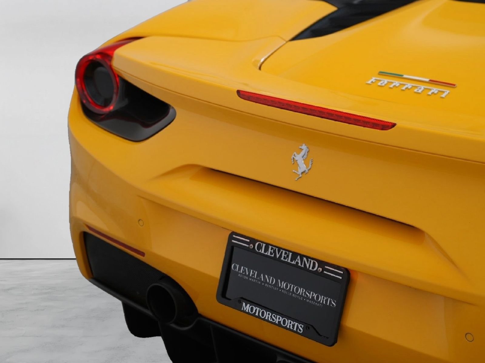 Used 2018 Ferrari 488 Spider RWD image 44