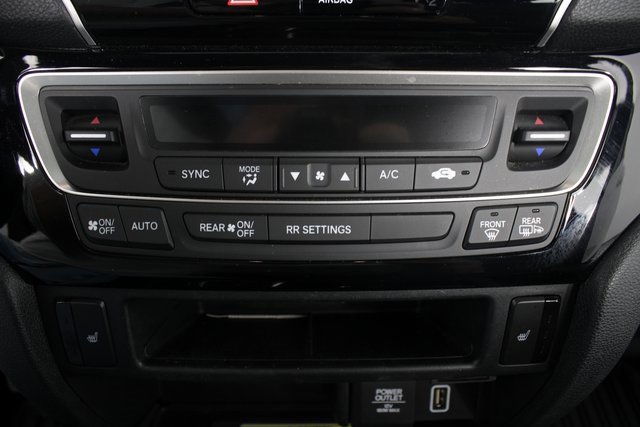 Used 2023 Honda Ridgeline Black Edition image 6