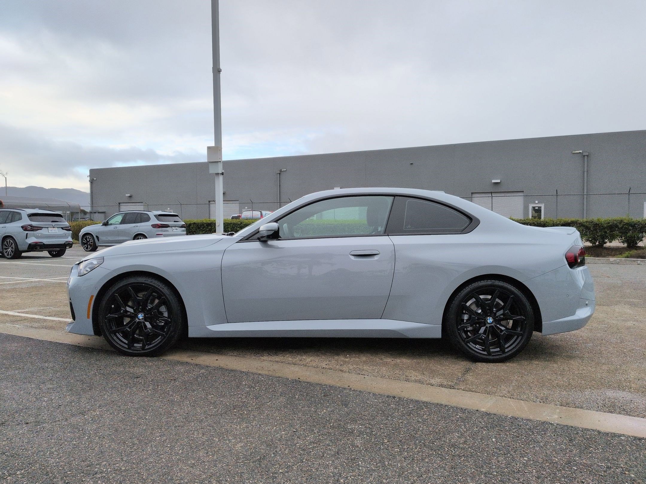 Used 2025 BMW 230i Coupe w/ M Sport Package image 7