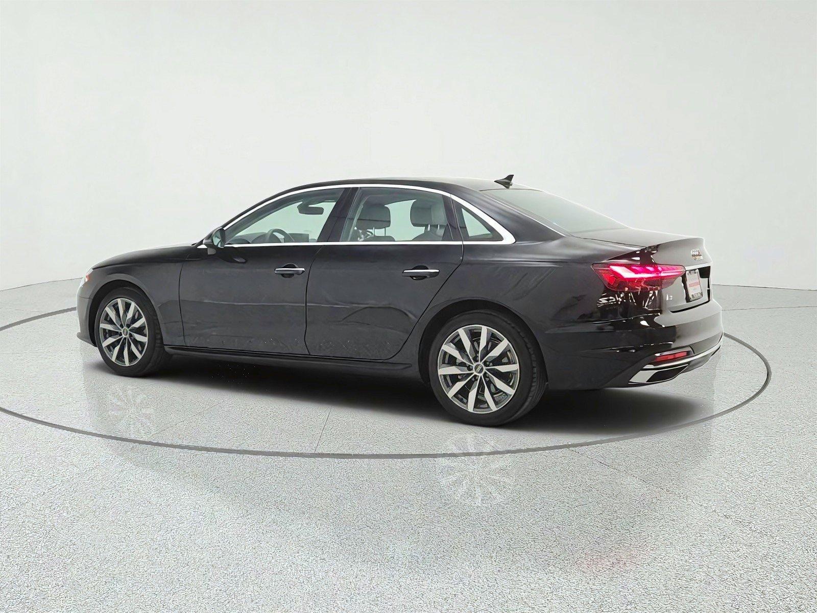 Used 2023 Audi A4 2.0T Premium w/ Convenience Package AWD/4WD image 7
